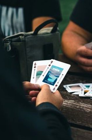 game không giới hạn Debet