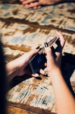game không giới hạn Debet